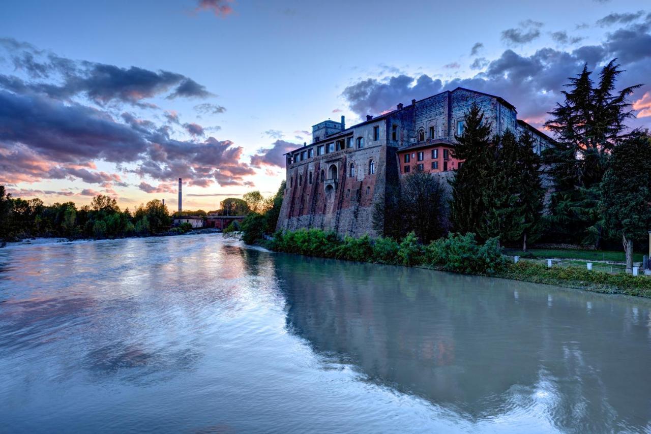 Castello Visconteo Hotel Cassano dʼAdda Kültér fotó